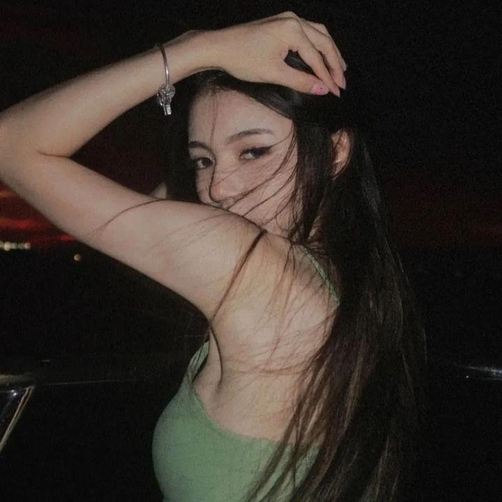 这个女配有点甜